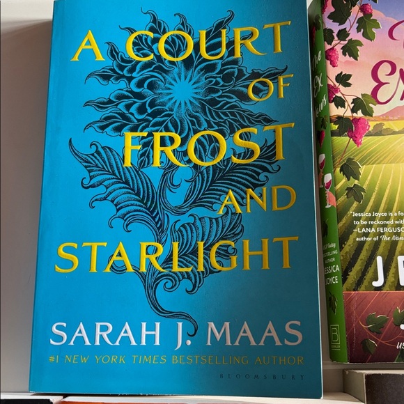 Assorted Books - Picture 5 of 6